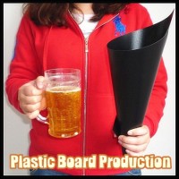 塑料板出啤酒杯 Plastic Board Production