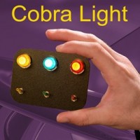 红绿灯魔幻电路板(Cobra Light)